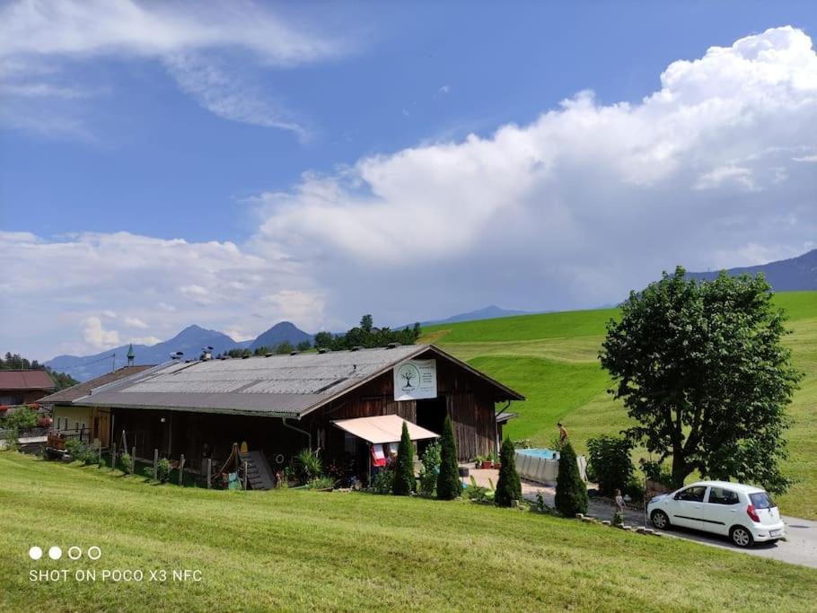 Upcycling Appartement Fischl - Nachhaltig Und Kreativ Wohnen Fuer Gross Und Klein Jenbach Exterior foto