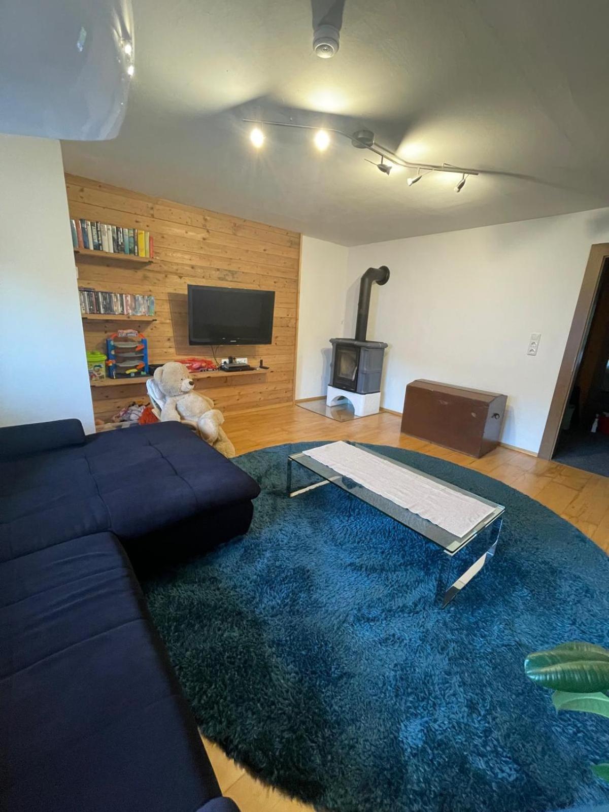 Upcycling Appartement Fischl - Nachhaltig Und Kreativ Wohnen Fuer Gross Und Klein Jenbach Exterior foto